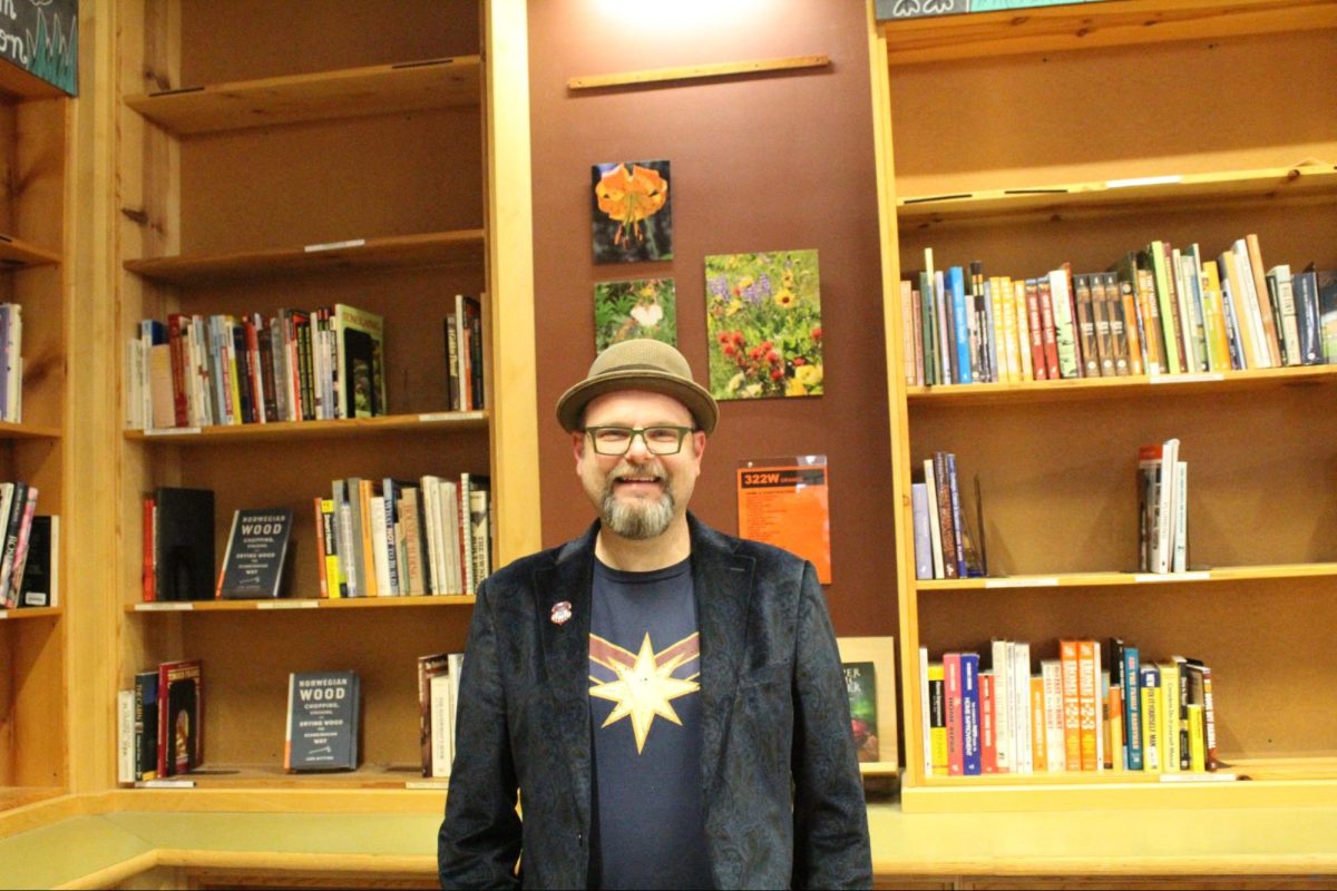 Author+Alan+Gratz+posing+for+a+photo+at+Powells+Books+in+Cedar+Hill